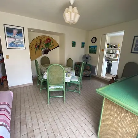 Appartement Vintage De 54M2 Avec Terrasse De 37M2 Vue Mer A Sete Exterior photo
