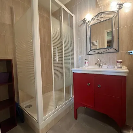 Appartement Vintage De 54M2 Avec Terrasse De 37M2 Vue Mer A Sete Exterior photo