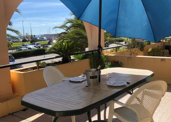 Appartement Vintage De 54M2 Avec Terrasse De 37M2 Vue Mer A Sete
