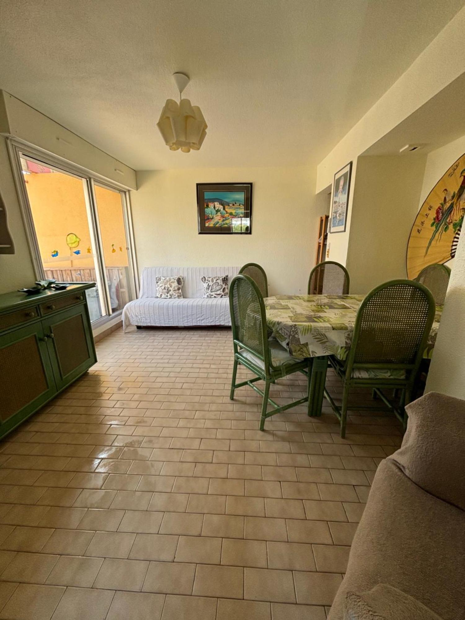 Vintage De 54m2 Avec Terrasse De 37m2 Vue A Sete