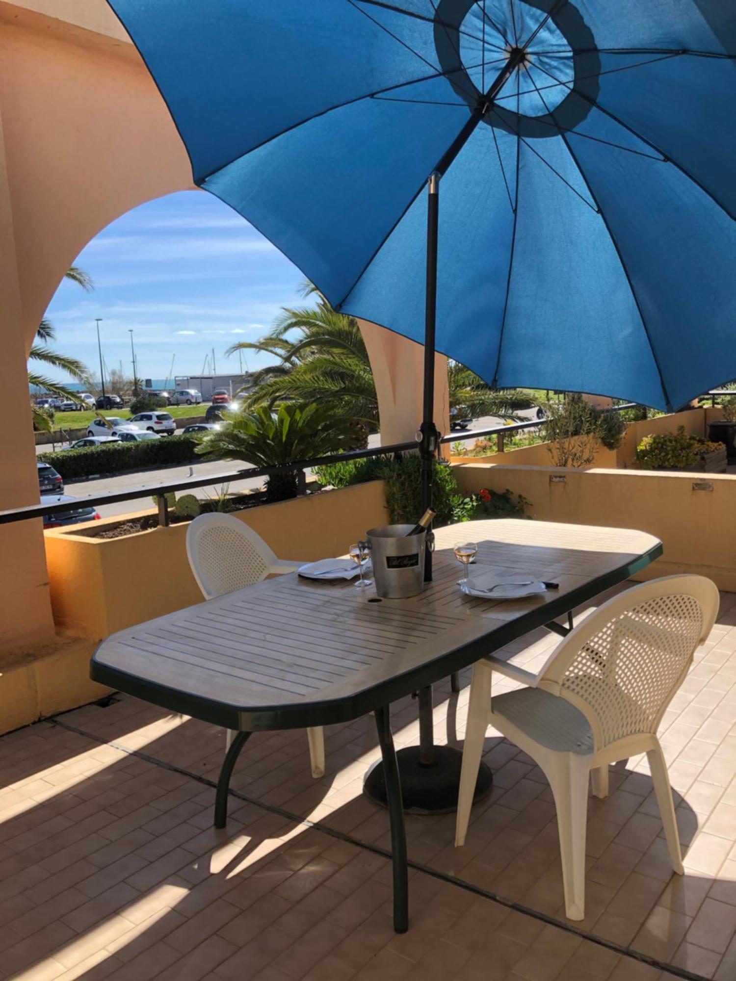 Apartment Vintage De 54m2 Avec Terrasse De 37m2 Vue A *